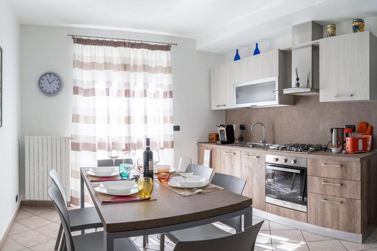 A 2 Passi Da Alba With 6 Beds Apartment Rodello Exterior foto