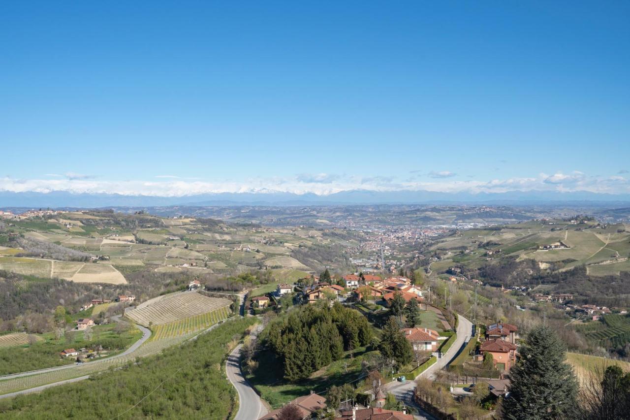 A 2 Passi Da Alba With 6 Beds Apartment Rodello Exterior foto